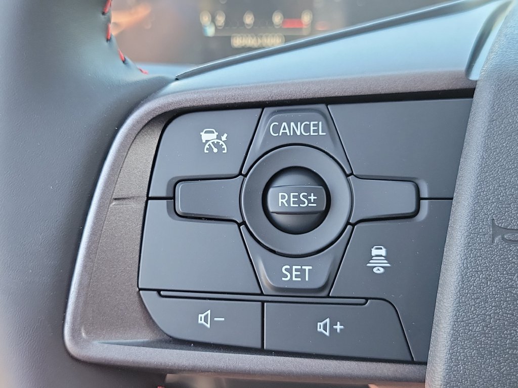 New 2027 Nissan Sentra SR FWD image 30