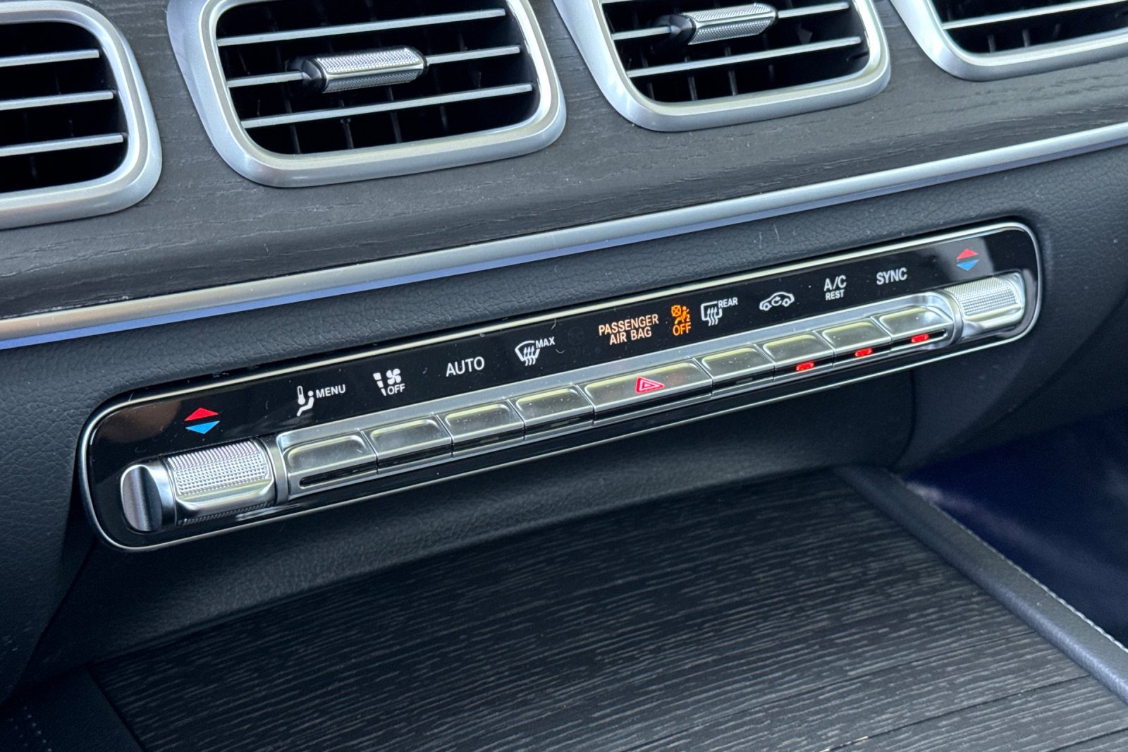 New 2026 Mercedes-Benz GLE 450 4MATIC image 21