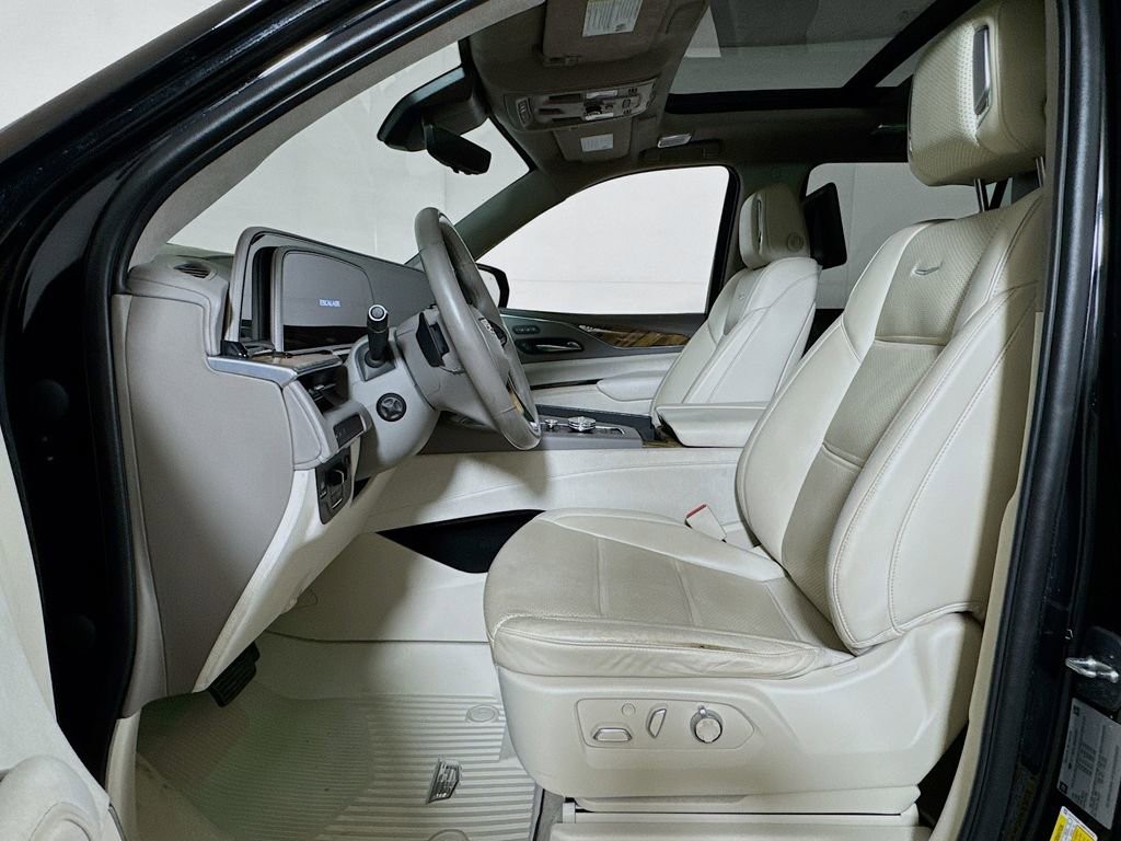 Used 2021 Cadillac Escalade Sport Platinum RWD image 20