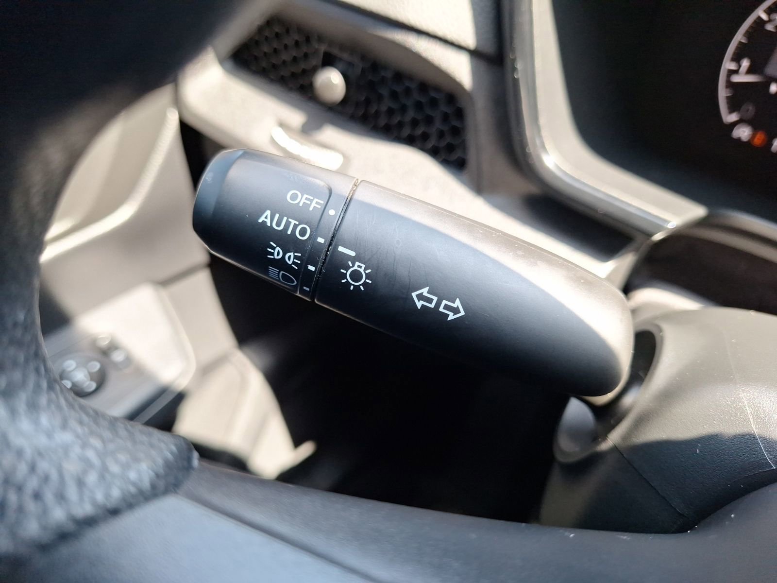 Used 2023 Honda CR-V LX image 21