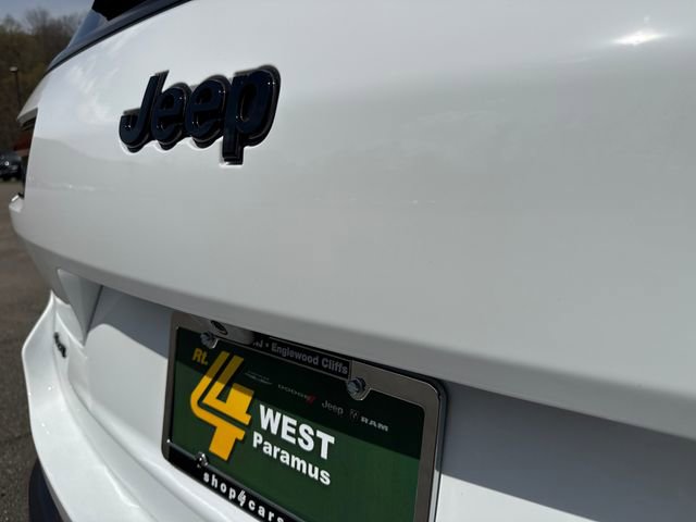 New 2026 Jeep Grand Cherokee L 4WD image 7