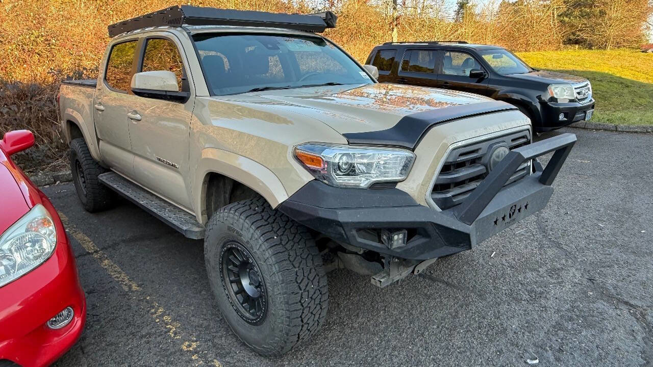 Used 2019 Toyota Tacoma TRD Off-Road image 1