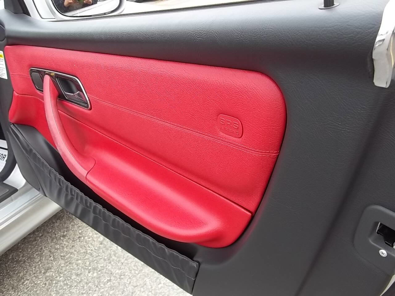 Used 2001 Mercedes-Benz SLK 320 image 12