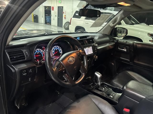 Used 2019 Toyota 4Runner TRD Off-Road Premium AWD/4WD image 10