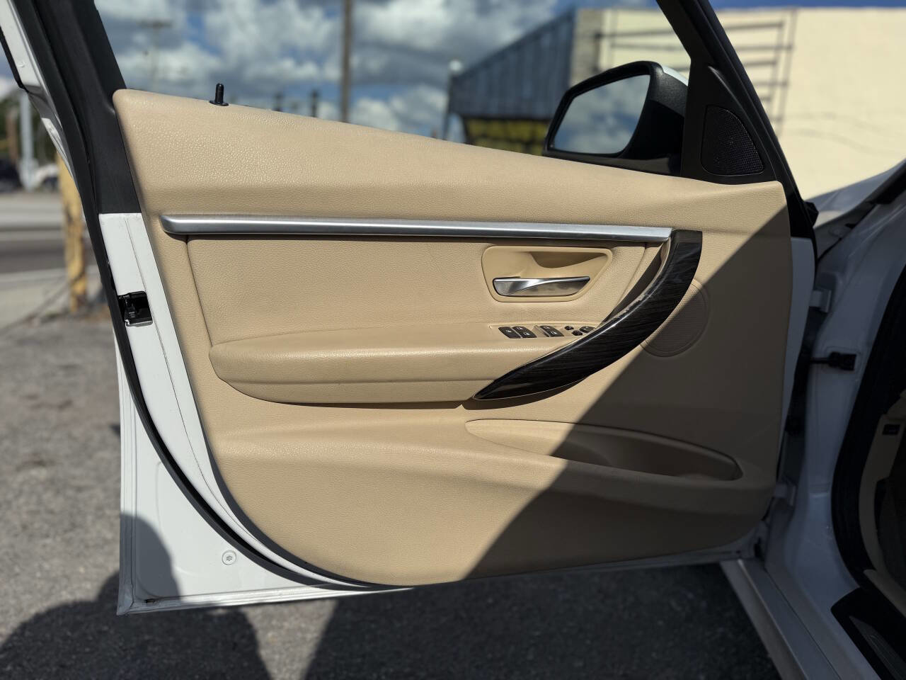 Used 2016 BMW 328i Sedan image 11