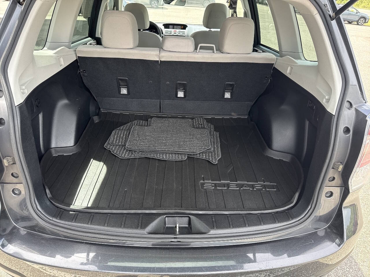 Used 2018 Subaru Forester 2.5i Premium AWD/4WD image 24