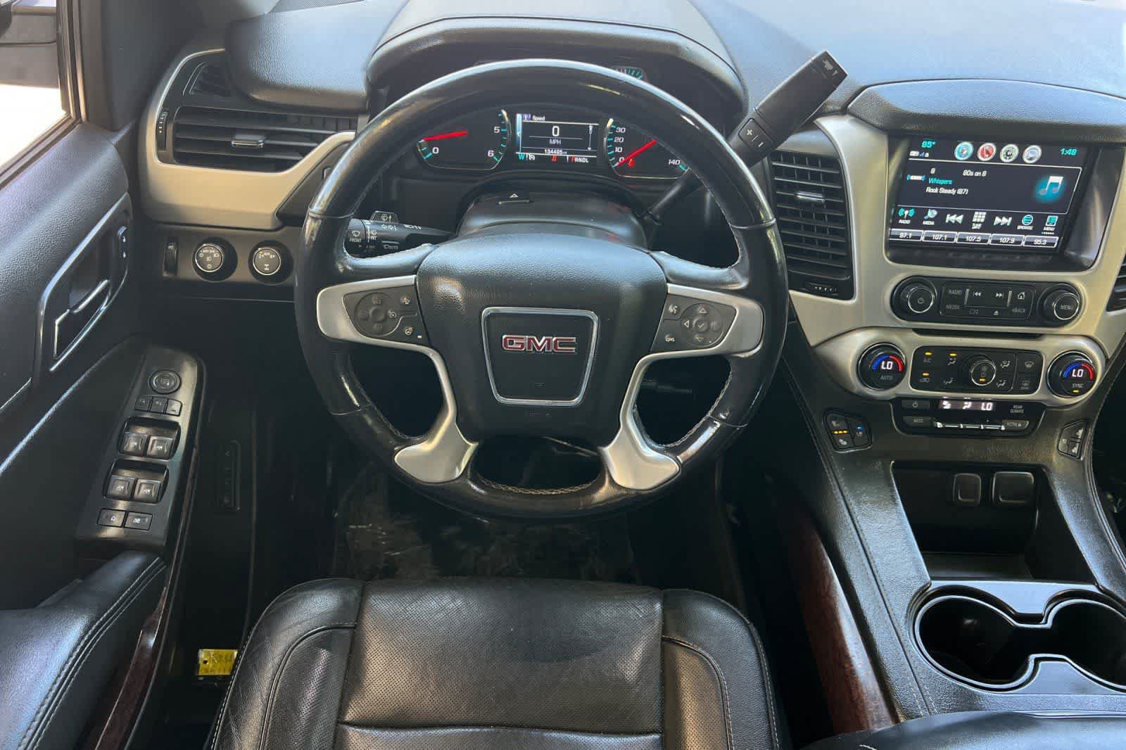 Used 2018 GMC Yukon SLT AWD/4WD image 16