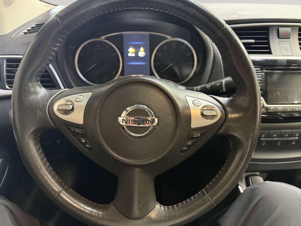 Used 2016 Nissan Sentra SV FWD image 16