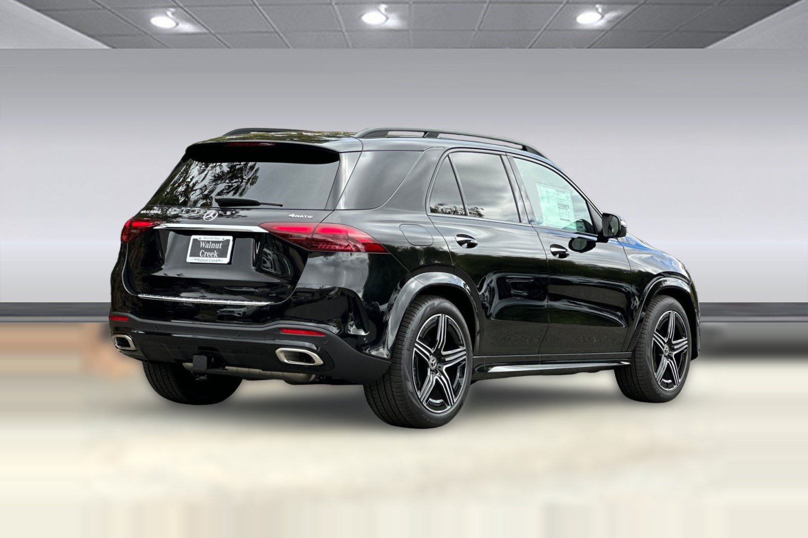 New 2026 Mercedes-Benz GLE 580 4MATIC image 9