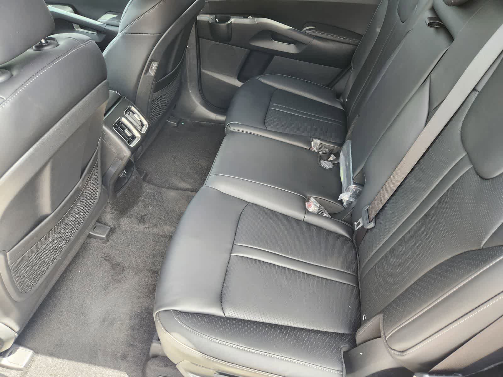 New 2026 Kia Sorento EX FWD image 23