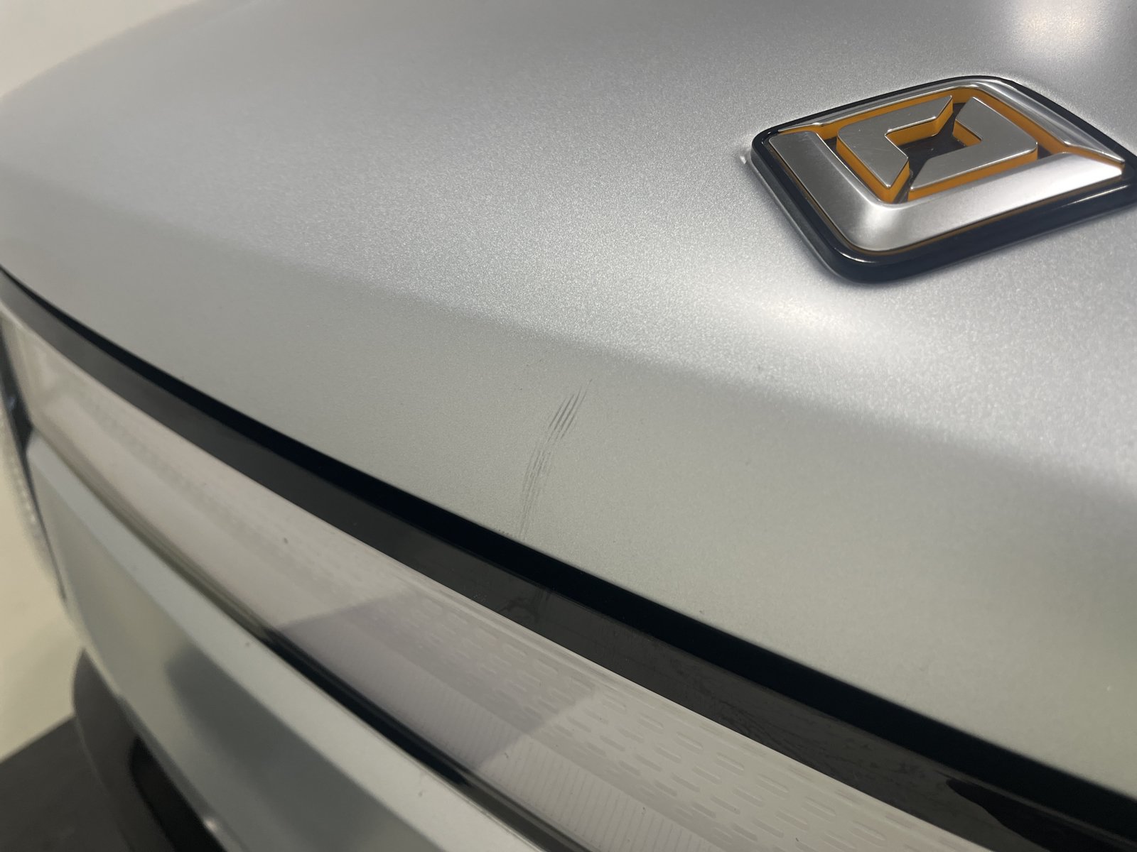 Used 2024 Rivian R1S Adventure AWD/4WD image 34
