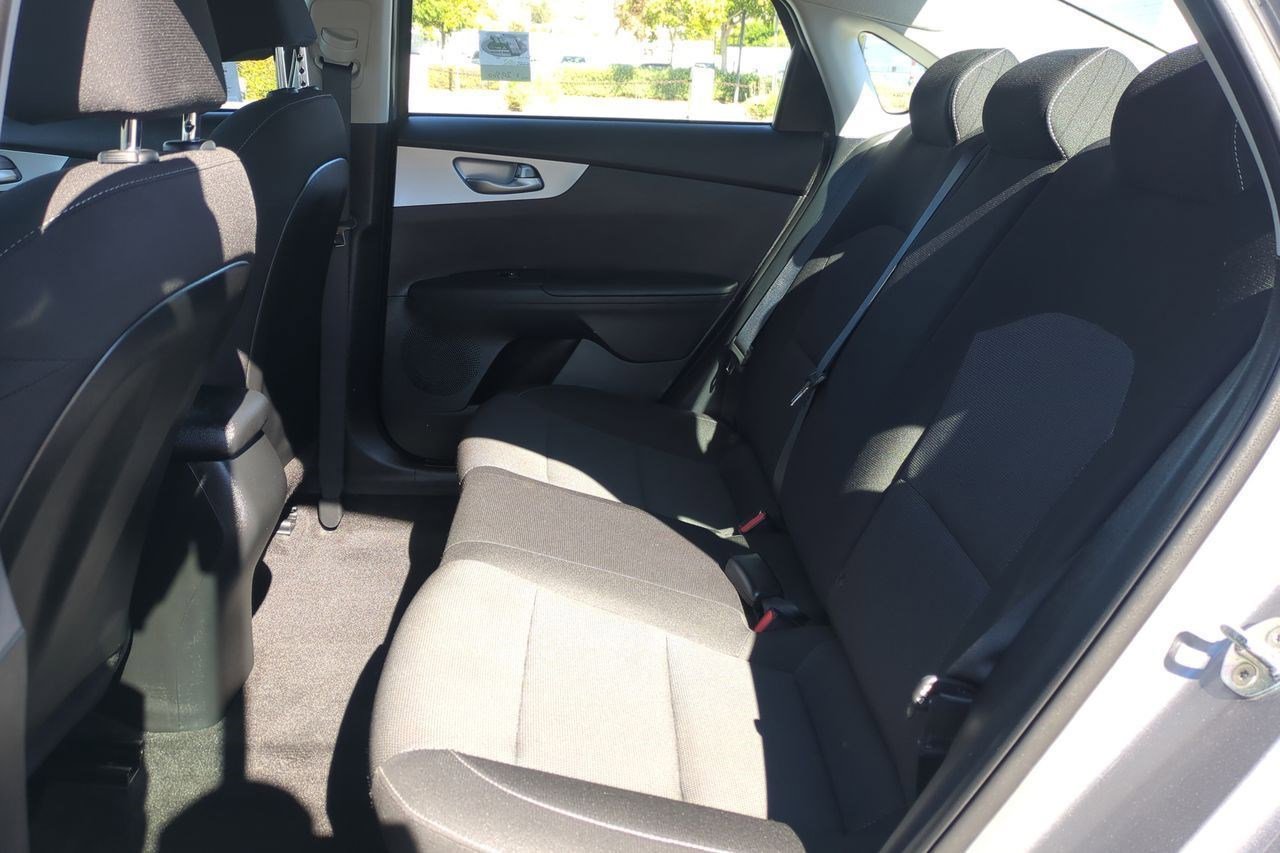 Certified 2023 Kia Forte LXS image 21