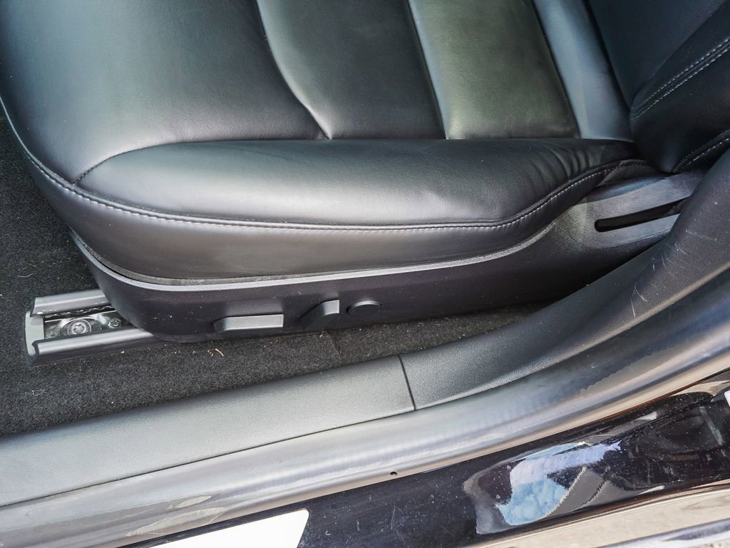 Used 2018 Tesla Model 3 Long Range RWD image 19