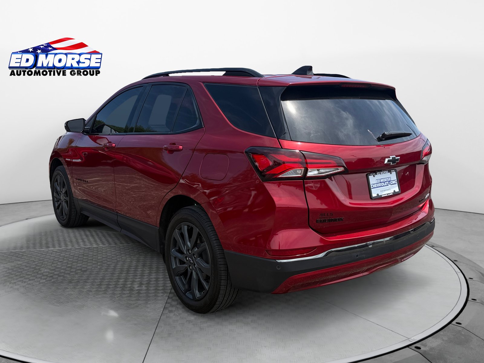 Used 2023 Chevrolet Equinox RS w/ RS Leather Package AWD/4WD image 3