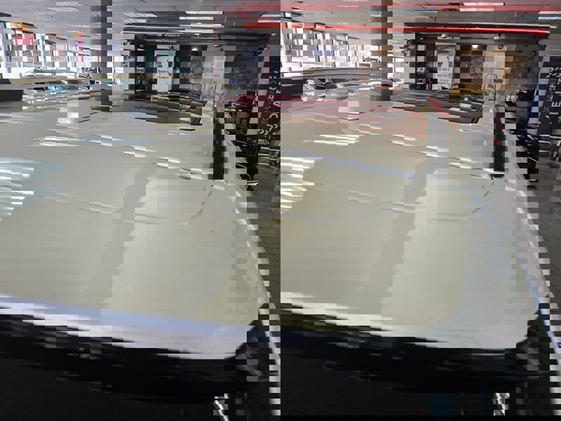 Used 2015 Cadillac SRX Luxury w/ Driver Awareness Package image 31