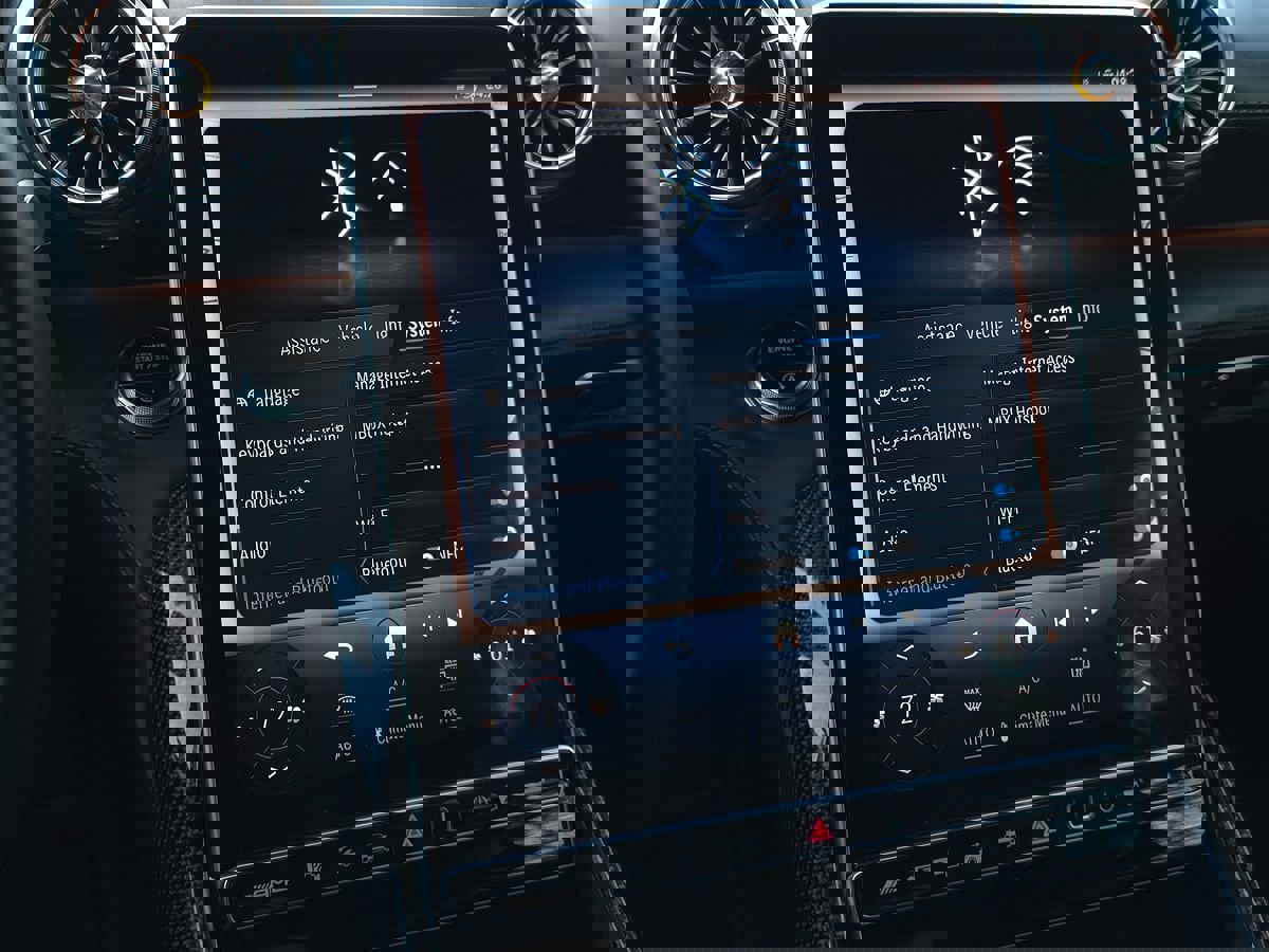 Used 2023 Mercedes-Benz SL 43 AMG image 63