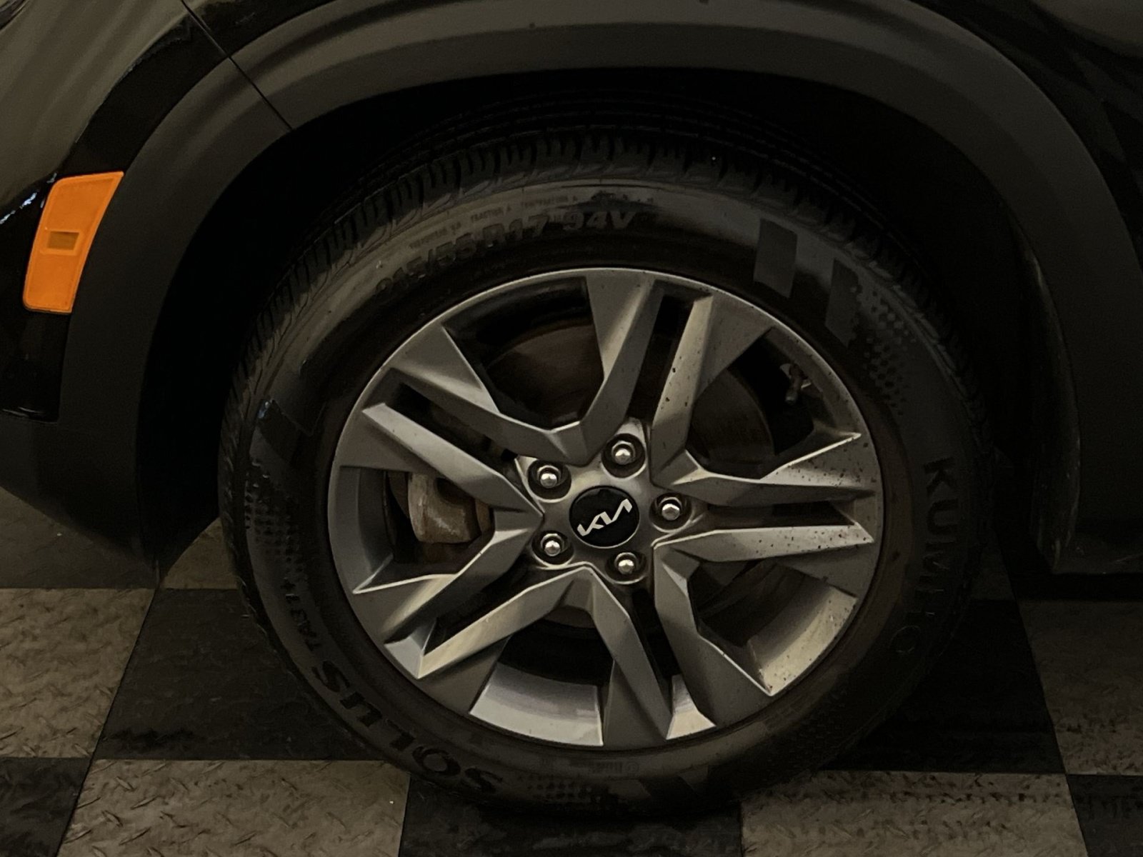 Used 2023 Kia Seltos LX AWD/4WD image 17