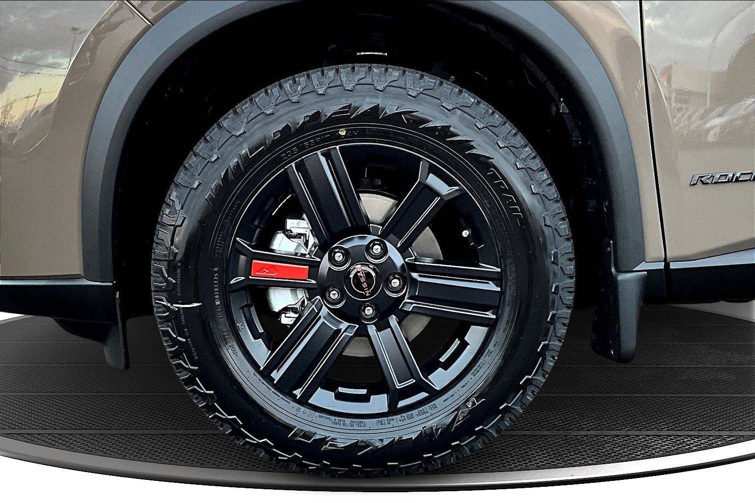 New 2026 Nissan Rogue SV AWD/4WD image 13