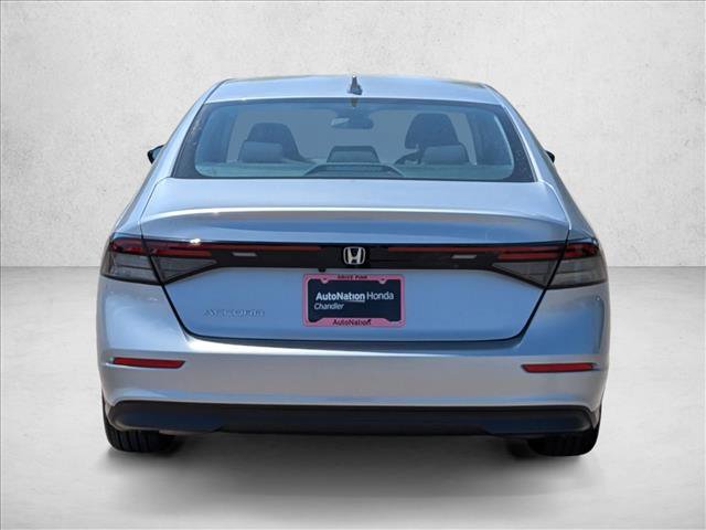 Used 2023 Honda Accord EX image 6