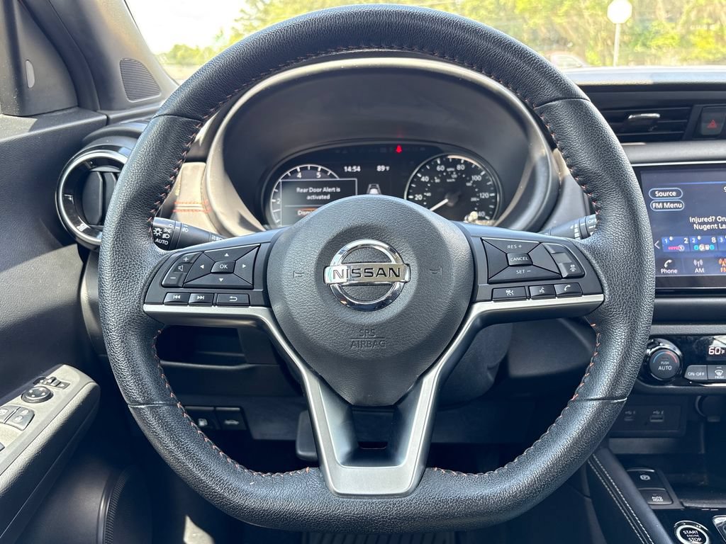 Used 2021 Nissan Kicks SR FWD image 9