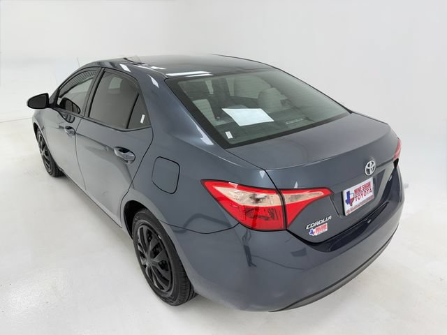 Used 2018 Toyota Corolla LE FWD image 38