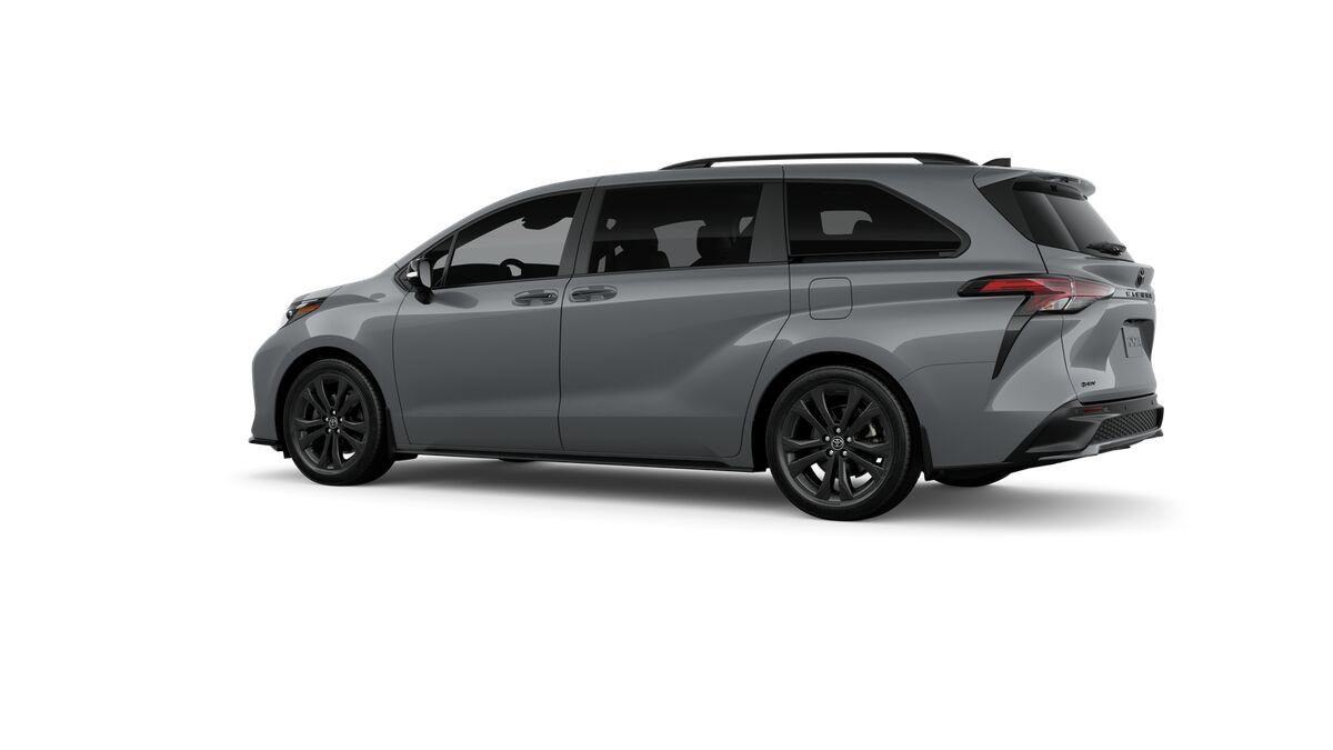 New 2026 Toyota Sienna XSE FWD image 5