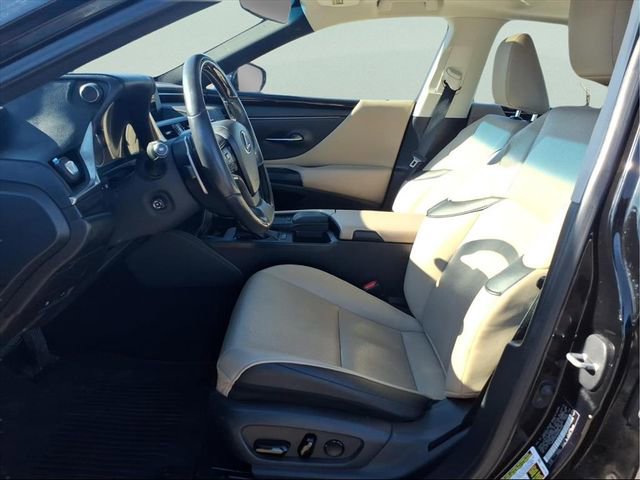 Used 2021 Lexus ES 250 w/ Premium Package image 29