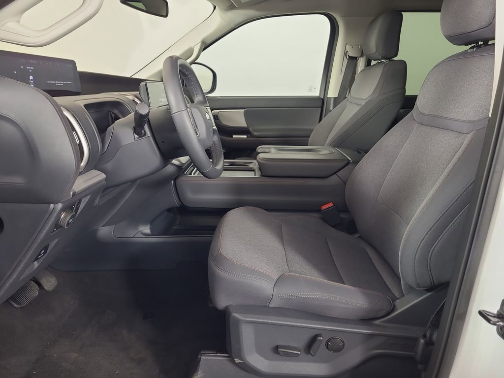 Used 2025 Ford Expedition Max Active AWD/4WD image 18