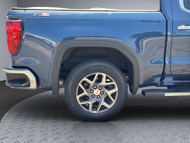 Used 2022 GMC Sierra 1500 SLT w/ SLT Convenience Package AWD/4WD image 30