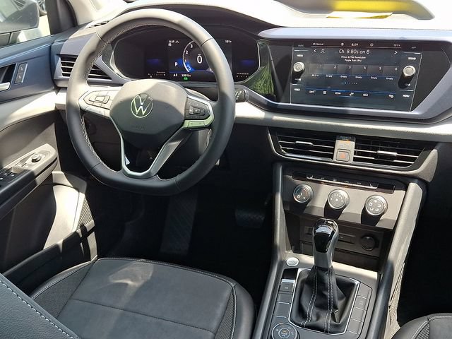 Certified 2022 Volkswagen Taos SE AWD/4WD image 15