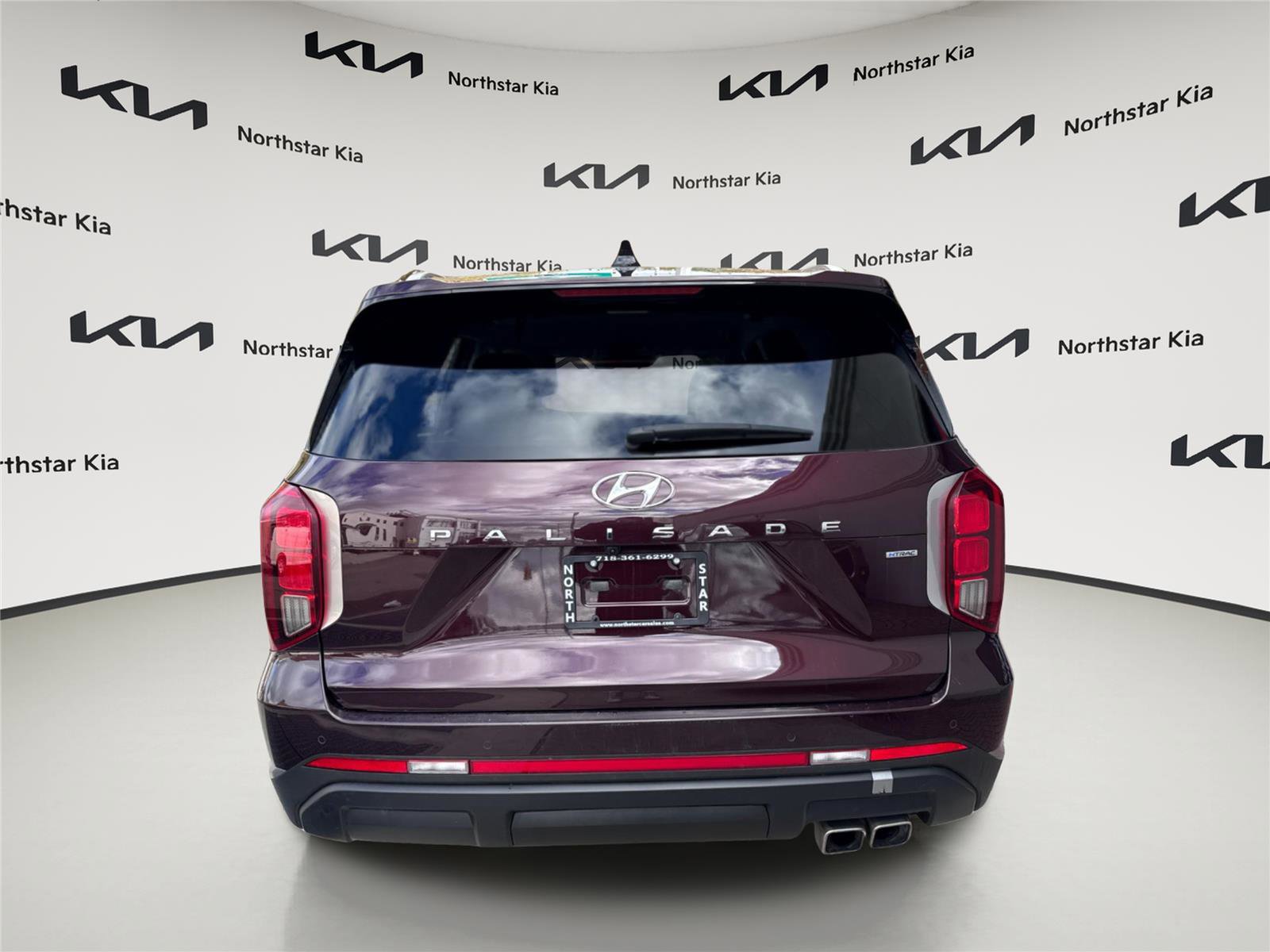 Used 2023 Hyundai Palisade SEL w/ Winter Package image 5