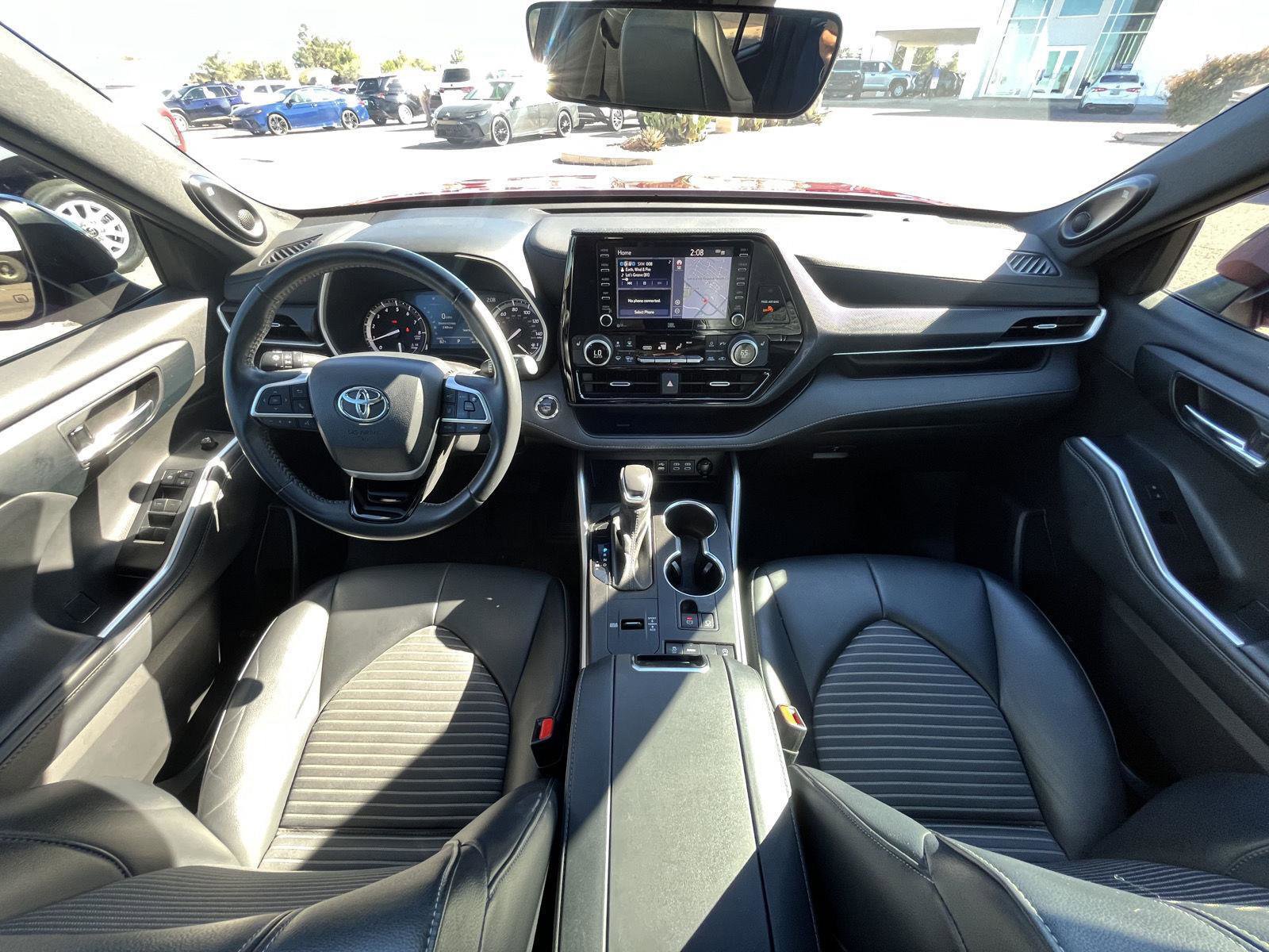 Certified 2022 Toyota Highlander XSE image 27