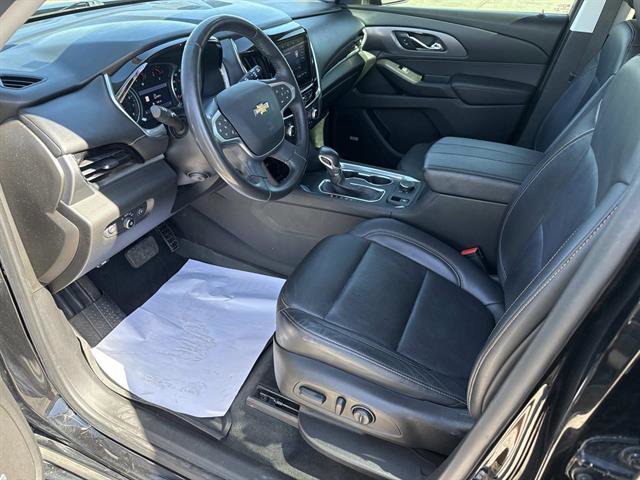Used 2021 Chevrolet Traverse Premier FWD image 14