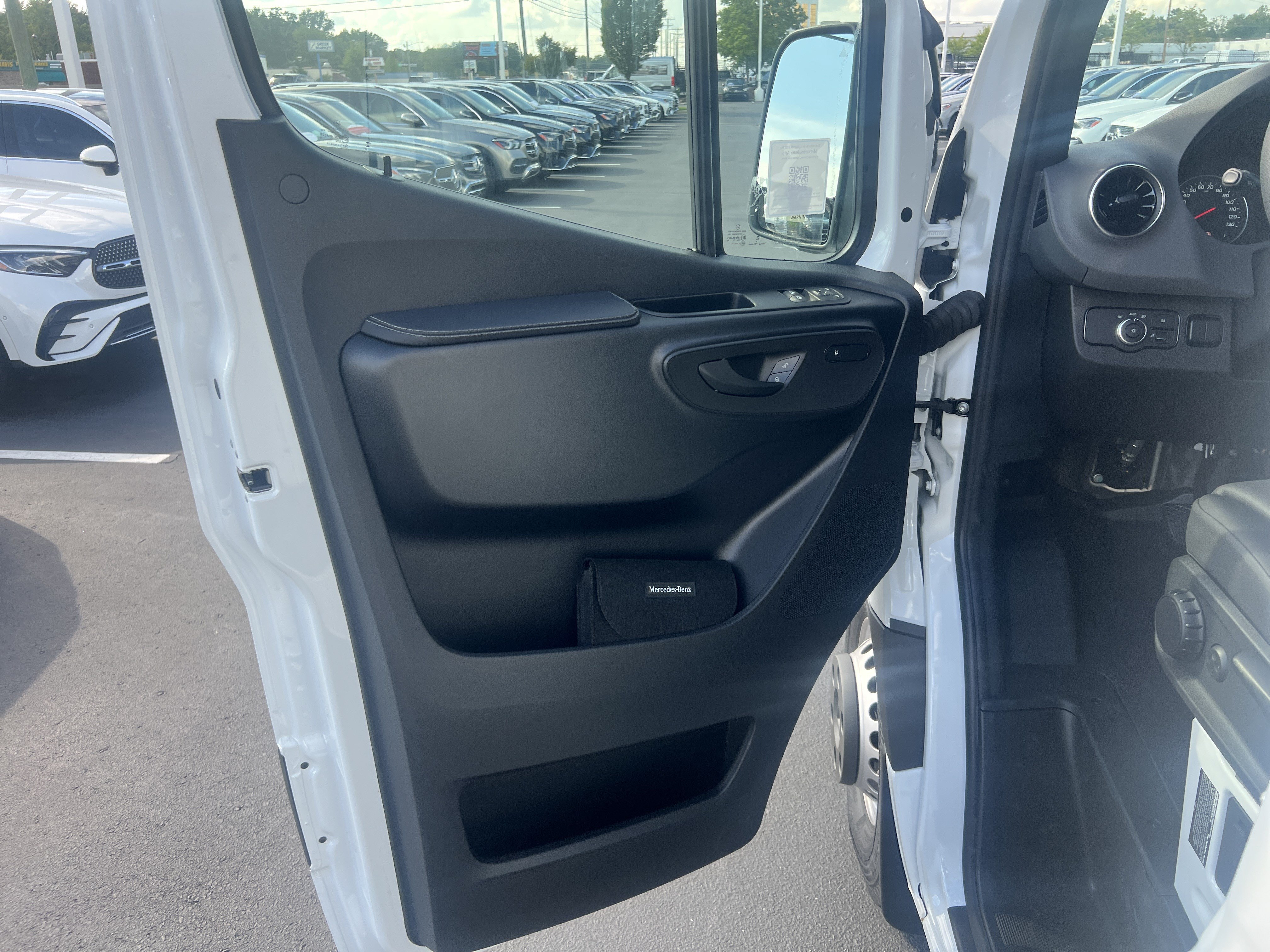 New 2026 Mercedes-Benz Sprinter 4500 image 14