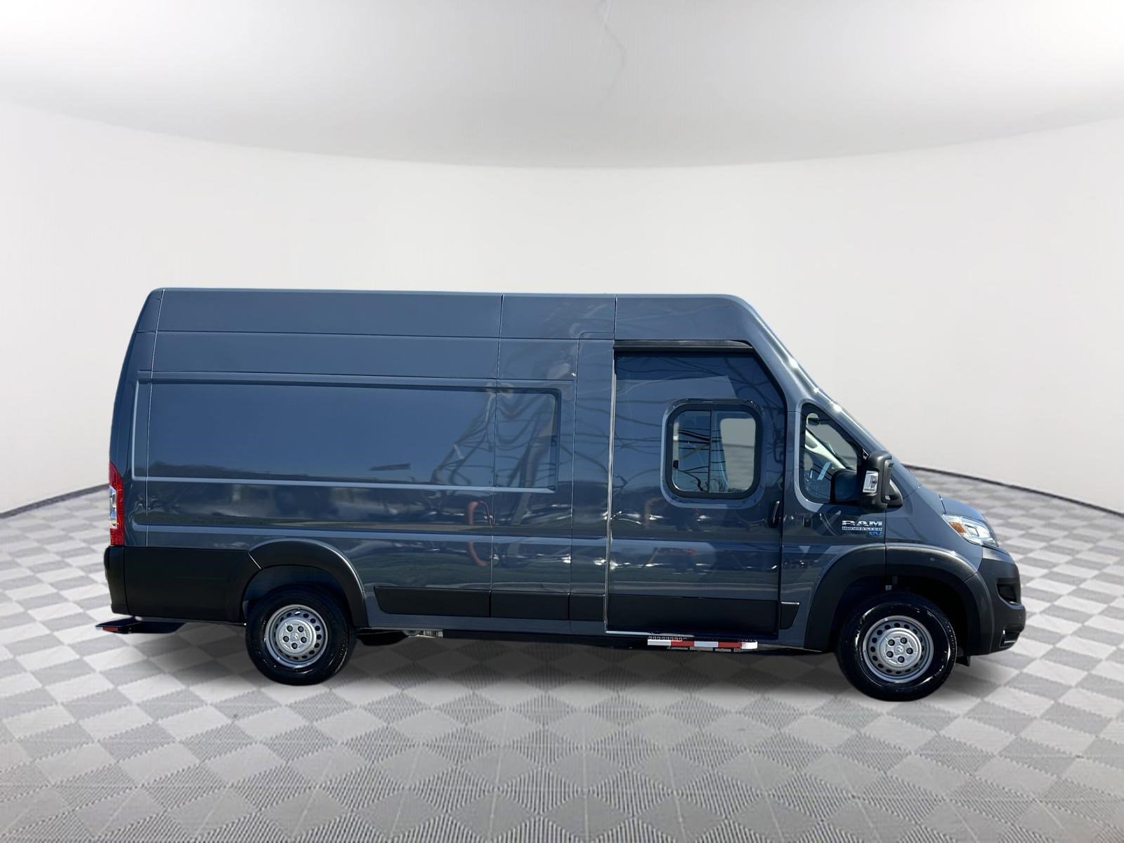 Used 2024 RAM ProMaster 3500 image 6