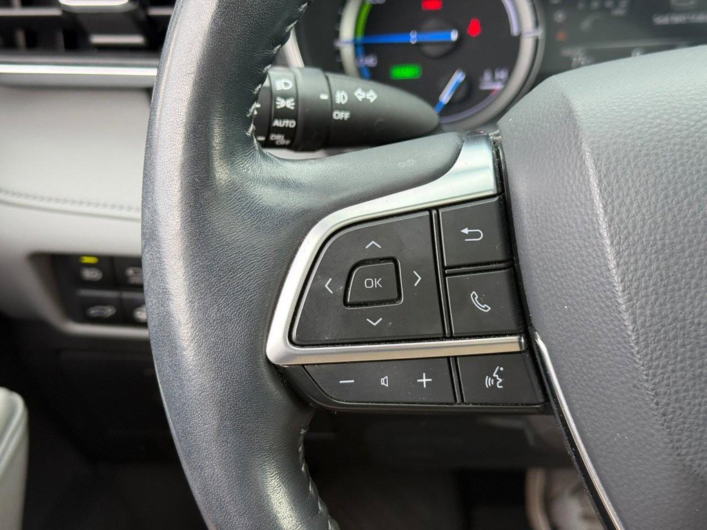 Certified 2020 Toyota Highlander Platinum AWD/4WD image 25