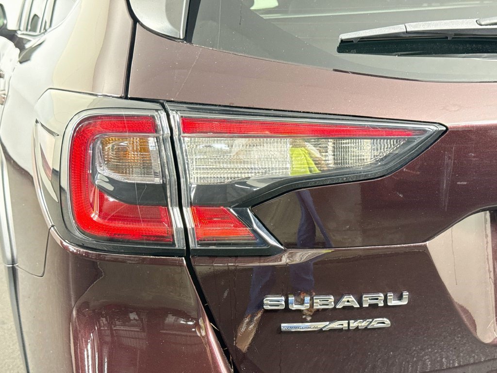 Used 2024 Subaru Outback Limited XT AWD/4WD image 35