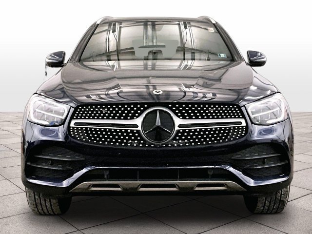 Used 2021 Mercedes-Benz GLC 300 4MATIC image 3
