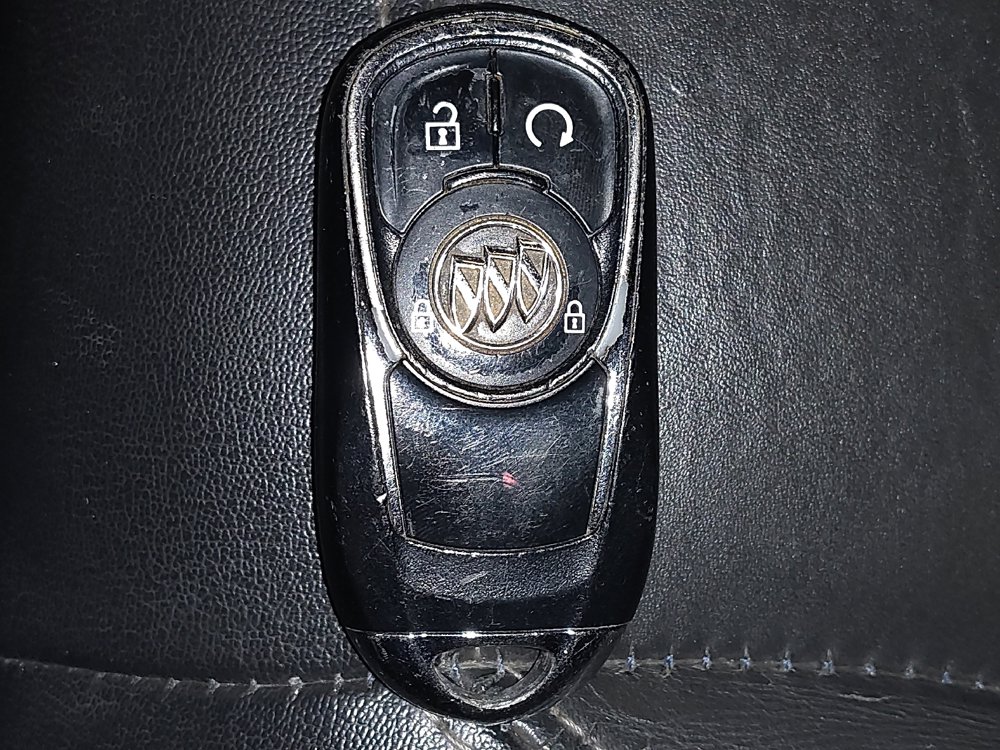 Used 2017 Buick Encore Essence image 32