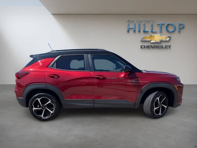 Used 2022 Chevrolet TrailBlazer RS w/ Sun and Liftgate Package AWD/4WD image 3