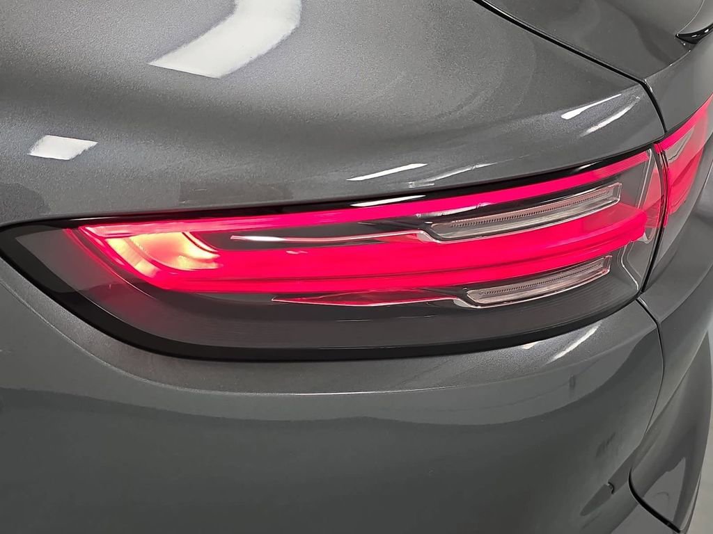 Certified 2021 Porsche Cayenne Coupe AWD/4WD image 30