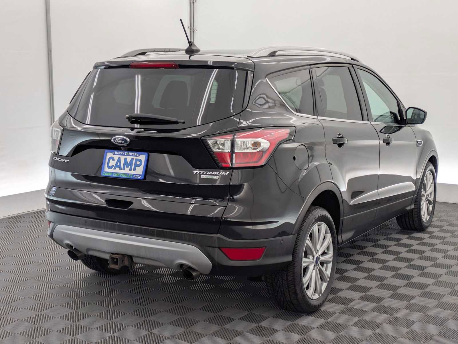Used 2018 Ford Escape Titanium w/ Ford Safe & Smart Package image 6