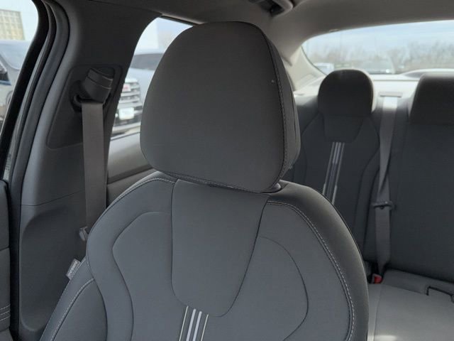 Used 2022 Hyundai Elantra SEL w/ Convenience Package image 50