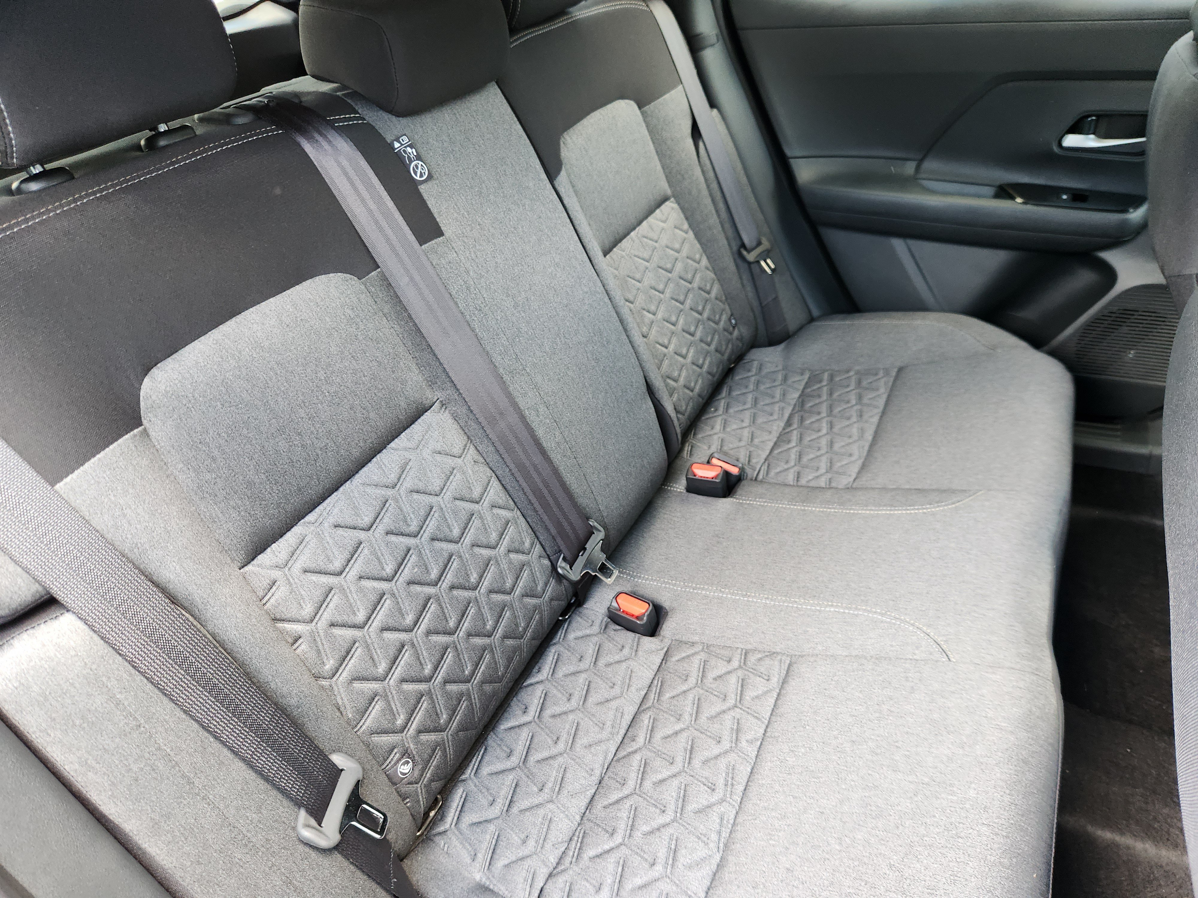 Used 2026 Nissan Kicks SV AWD/4WD image 27