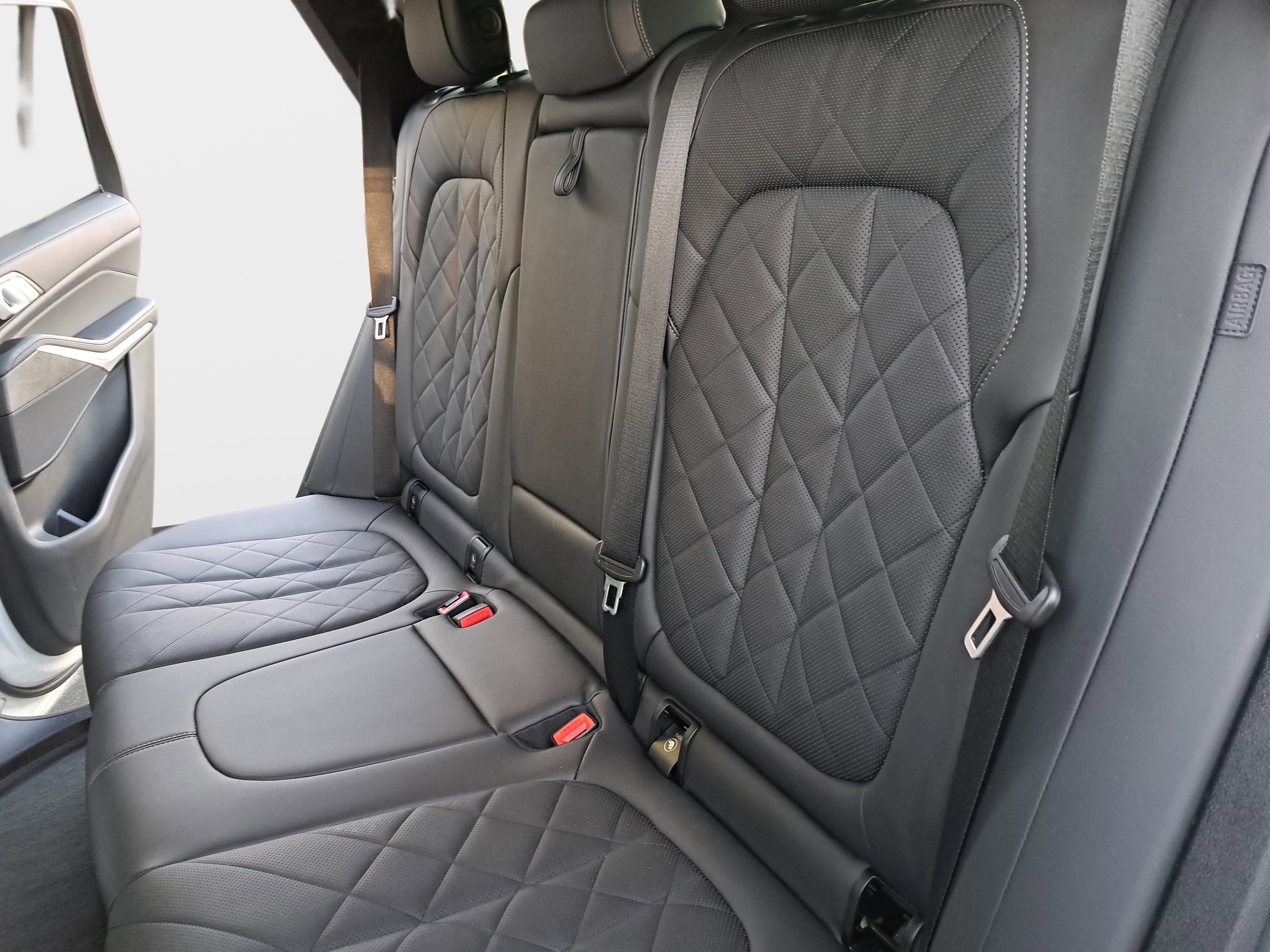 Used 2023 BMW X5 sDrive40i w/ Premium Package image 14
