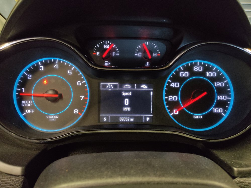 Used 2018 Chevrolet Cruze LS FWD image 23