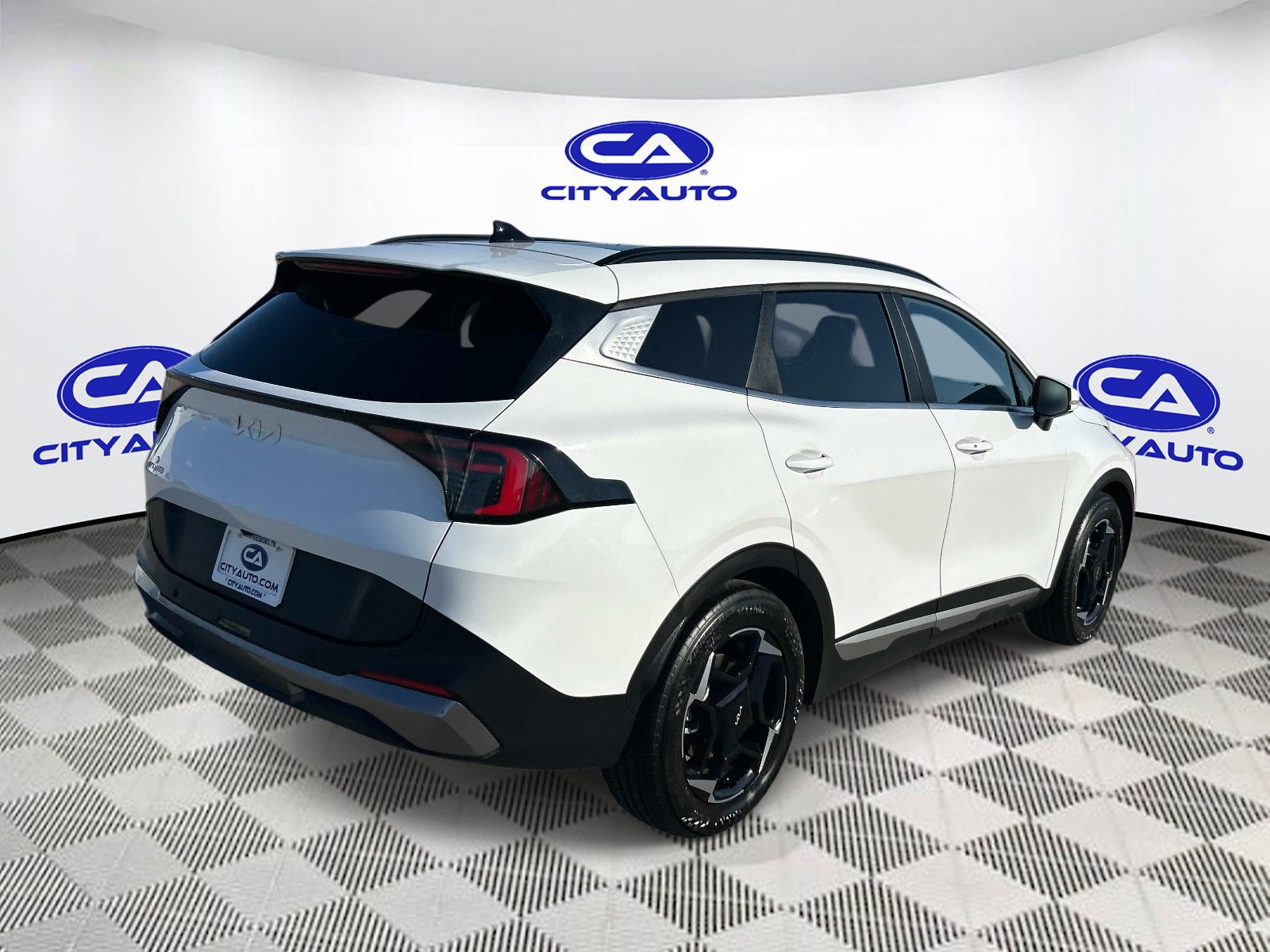 Used 2026 Kia Sportage EX w/ EX Panorama Roof Package FWD image 3