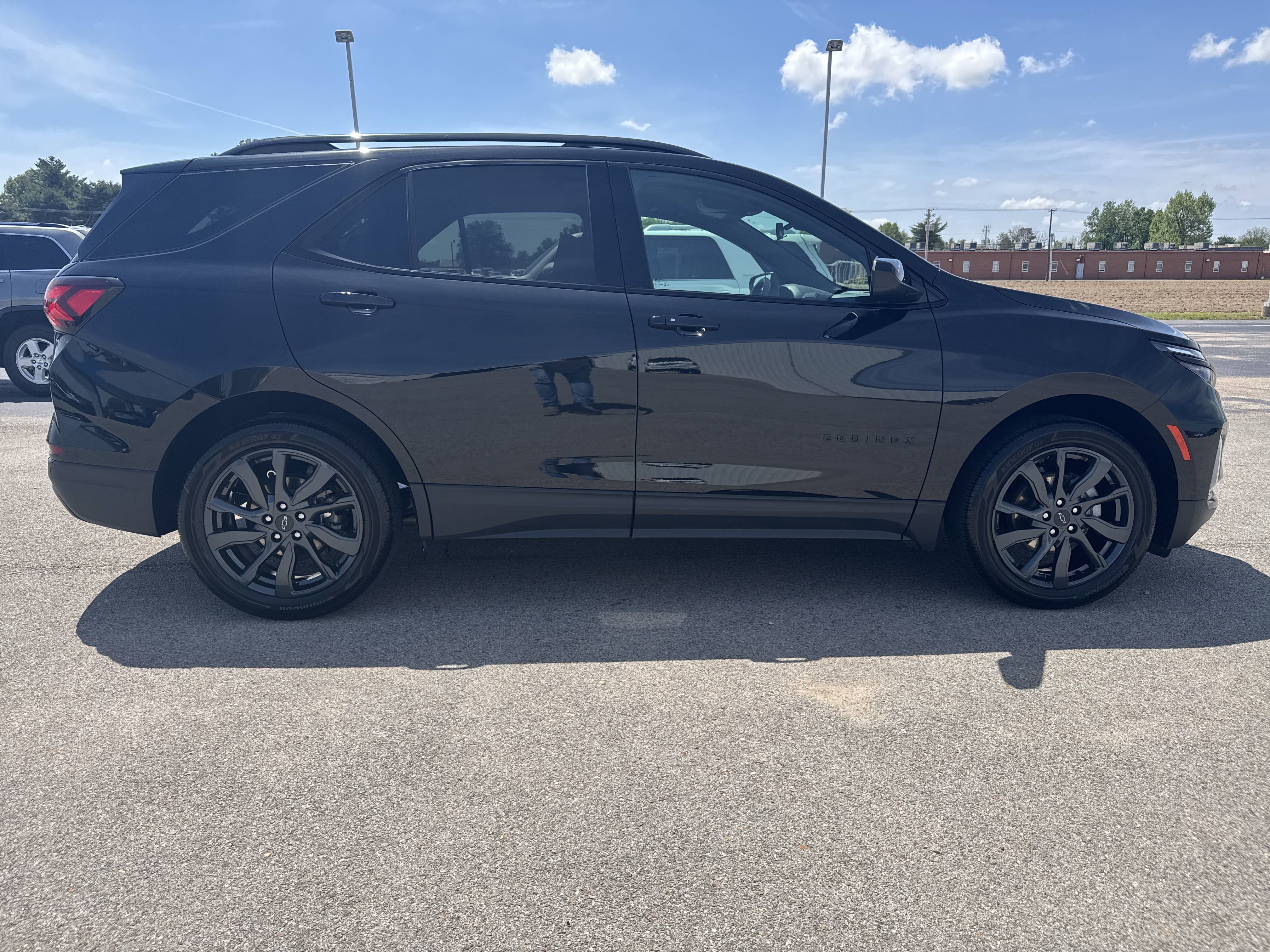 Used 2024 Chevrolet Equinox RS image 6