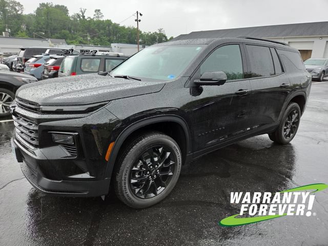 New 2026 Chevrolet Traverse LT w/ Midnight/Sport Edition AWD/4WD image 3