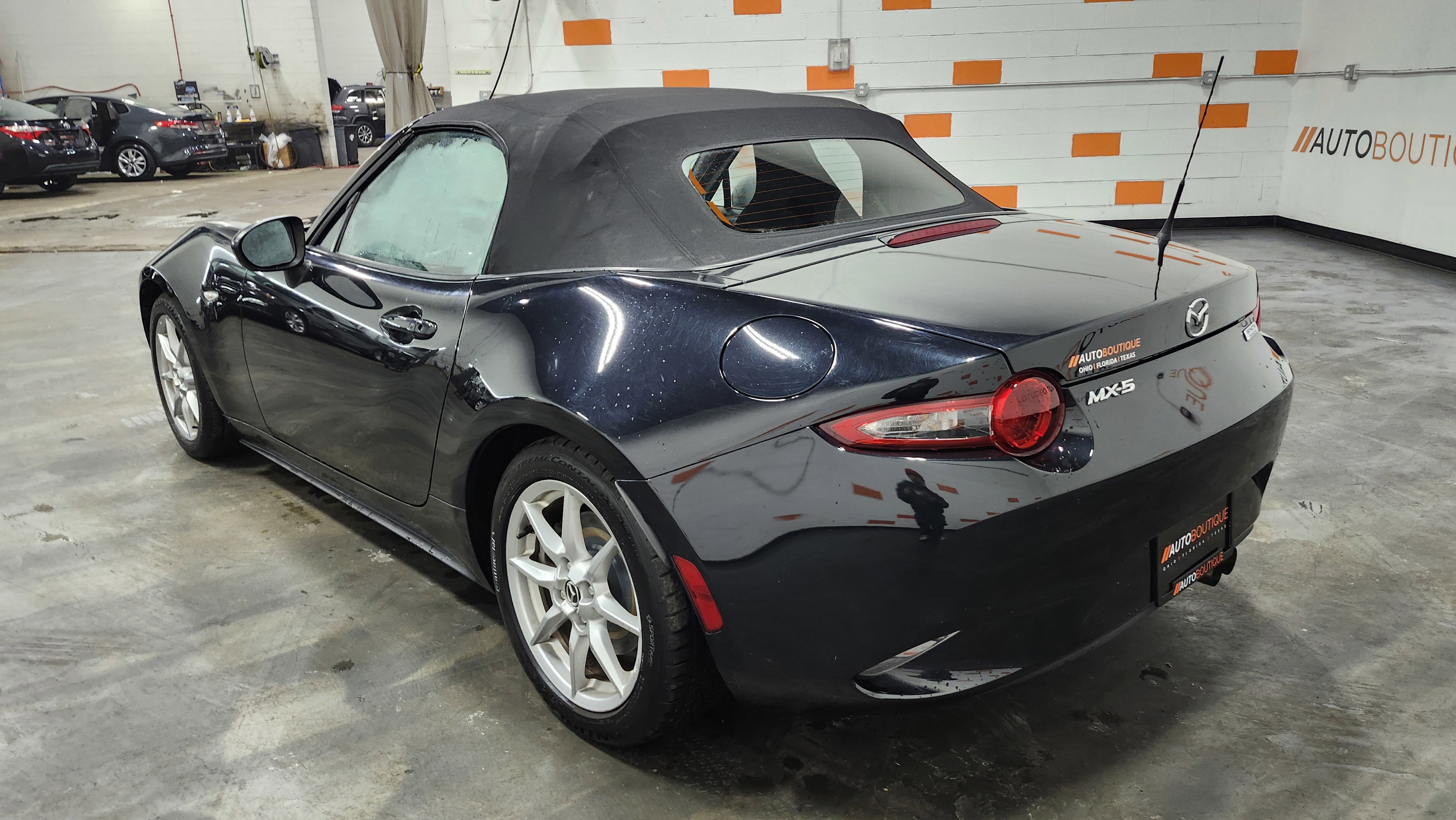 Used 2016 MAZDA MX-5 Miata Sport image 14